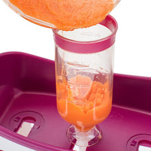 Load image into Gallery viewer, Baby Food Maker Squeeze Food Station Organic Food For Newborn Fresh Fruit Container Storage Baby Feeding Maker
