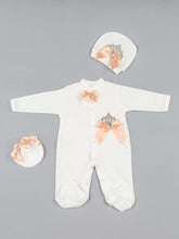 Load image into Gallery viewer, Baby rompers girls boys newborn clothes 3 pcs set cotton soft antiallergic fabric for newborn babies of kinds clothing
